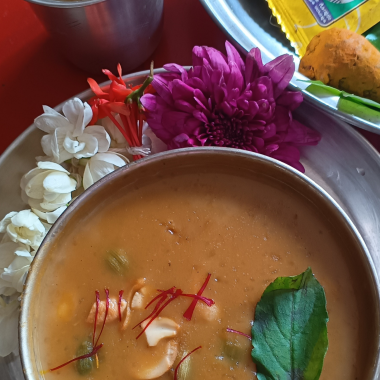 Pasi Paruppu Payasam or Moong Dal Kheer is a traditional sweet made with split green gram and coconut milk. Served as part of a festival meal or celebration.