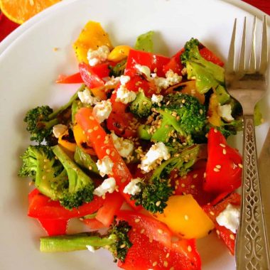 Roasted Bell Peppers and Broccoli come together in a beautiful Spring-Summer Salad, perfect for brunch.