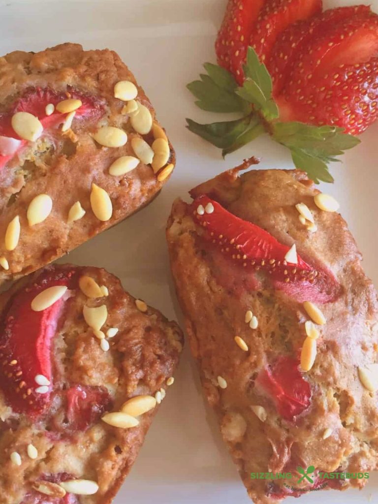 Vegan Strawberry Banana Mini Loaf is a quick bread made with strawberries and banana.Perfect for breakfast or a filling snack.