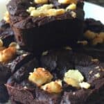 Eggless Flourless ChocoChip Brownies (GF , Sugar Free and Vegan !)