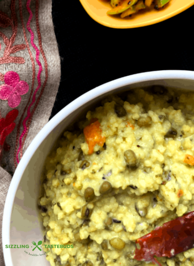 Moong Sama Chashwali Khichdi is a Gluten Free, millet based Nutritious One pot meal. Perfect for brunch or a light dinner.
