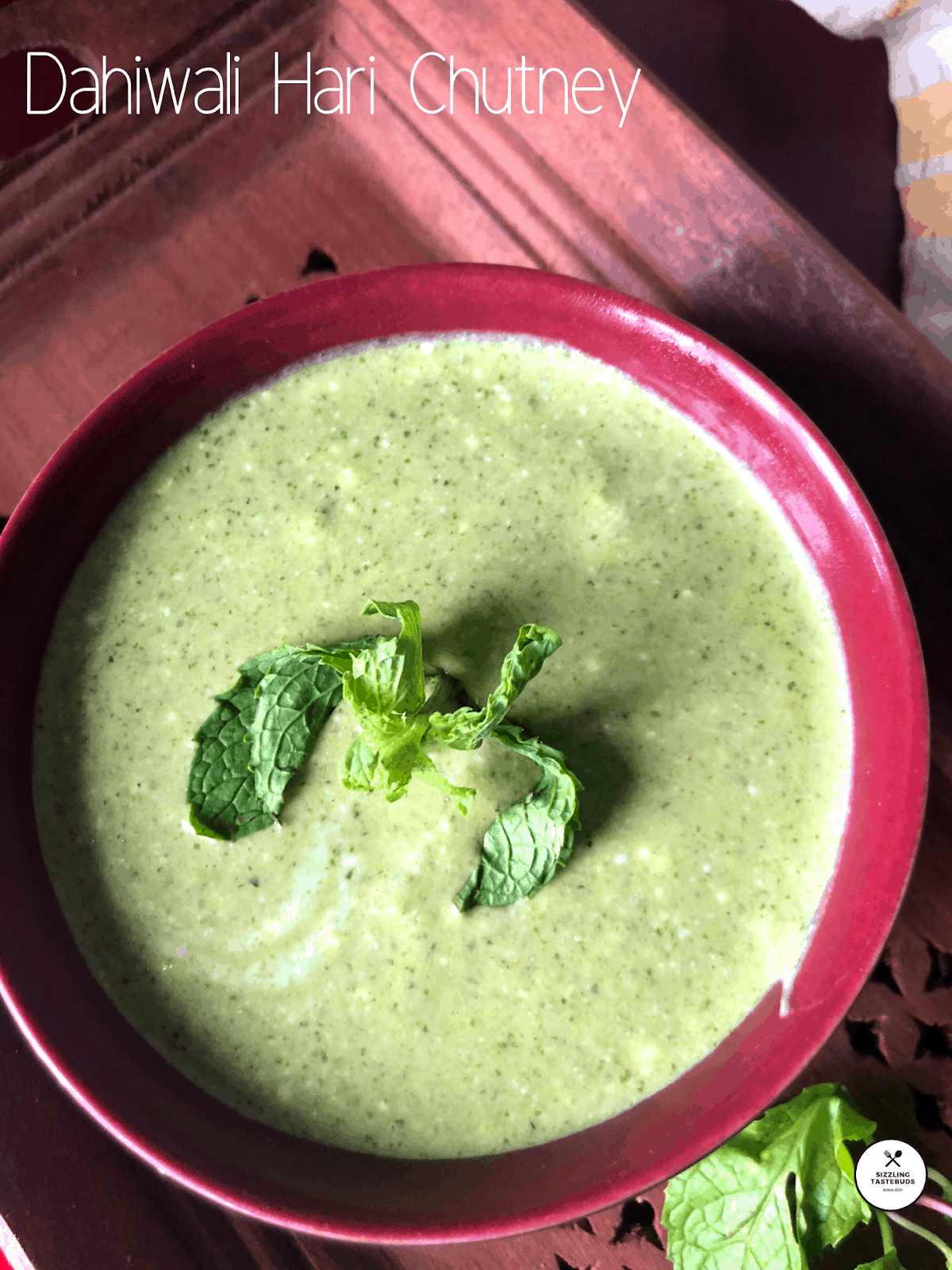 A delicious no-cook dip made with yogurt, mint and basic spices. Served with kebabs, tikkis, parathas and other snacks.