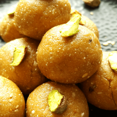 Magaz Til Laddu (Melon Seeds - Sesame Laddu)