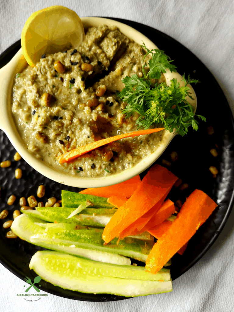 Mung Bean Hummus (Moong Bean Hummus) is a healthy, low fat, low oil hummus or dip made with Whole Green Mung Beans and basic pantry spices.