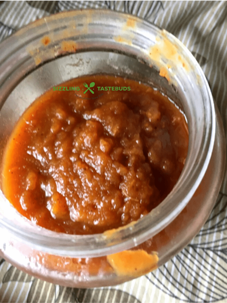 Homemade Applesauce - a delicious condiment that aids baking. Can be used as a topping to toasted bread or even pancakes.