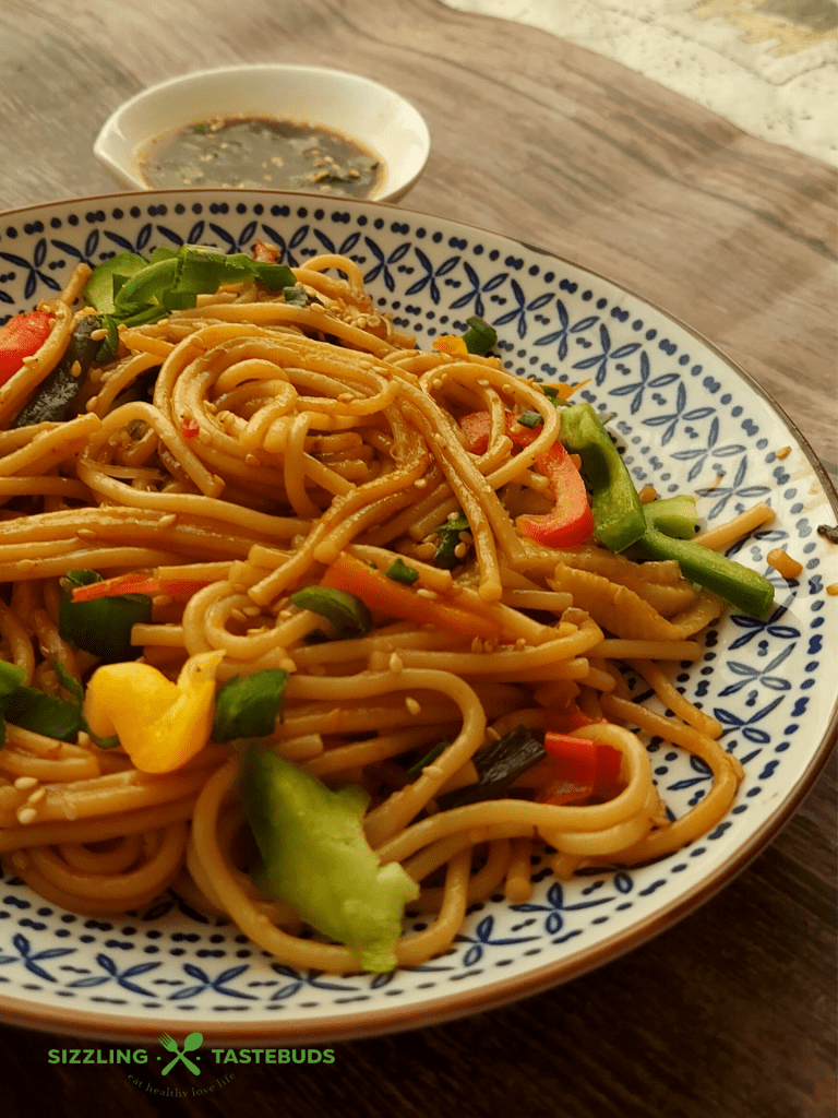 Instant Pot Asian Style Veg Noodles is a delicious One Pot meal. Makes for a great lunch / dinner / brunch option.