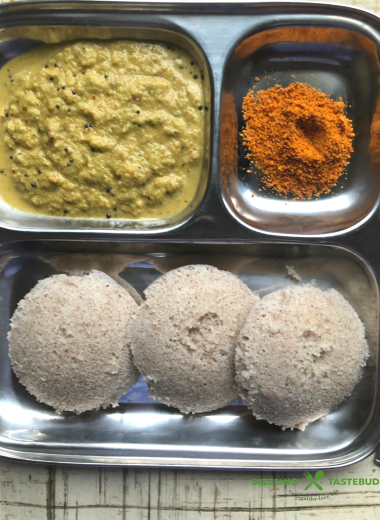 Ragi Idli is a fermented Idli (steamed savoury breakfast) made with Finger Millet and Lentils. Served with Sambhar & chutney as Breakfast / Snack