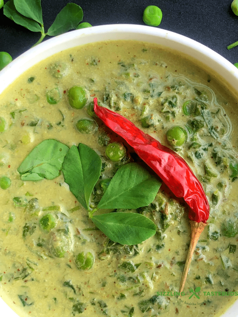 Vegan Methi Malai Matar is a delicious Vegan Curry made with fresh fenugreek leaves and peas. Served with Roti / Rice