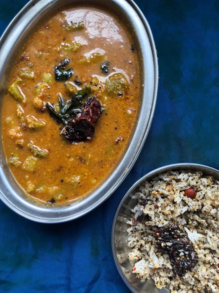 Heerekayi Huli Thovve is a Gluten Free+ vegan curry from Karnataka Cuisine. It is made from Ridge gourd simmered in a coconut based tangy spicy sauce.