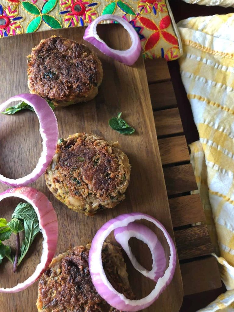 Galouti Kebab or Galoti Kebab is a melt-in-the-mouth vegetarian version of the famous Lucknowi Galoti Kebab. Often served at Iftar or parties with a yogurt-mint dip