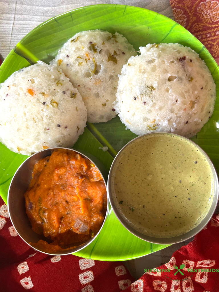 Sabbakki Idli or Sago Idli is a no grind, easy to make Idli using Tapioca / sago pearls. Tastes delicious with any spicy chutney or Sambar.