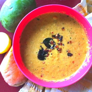 A quick to make Mango Carrot Chutney is a riot of flavours and textures, and is best served with any South Indian Breakfast or with any flatbread like Roti or Paratha. 100% Gluten Free and Vegan too!